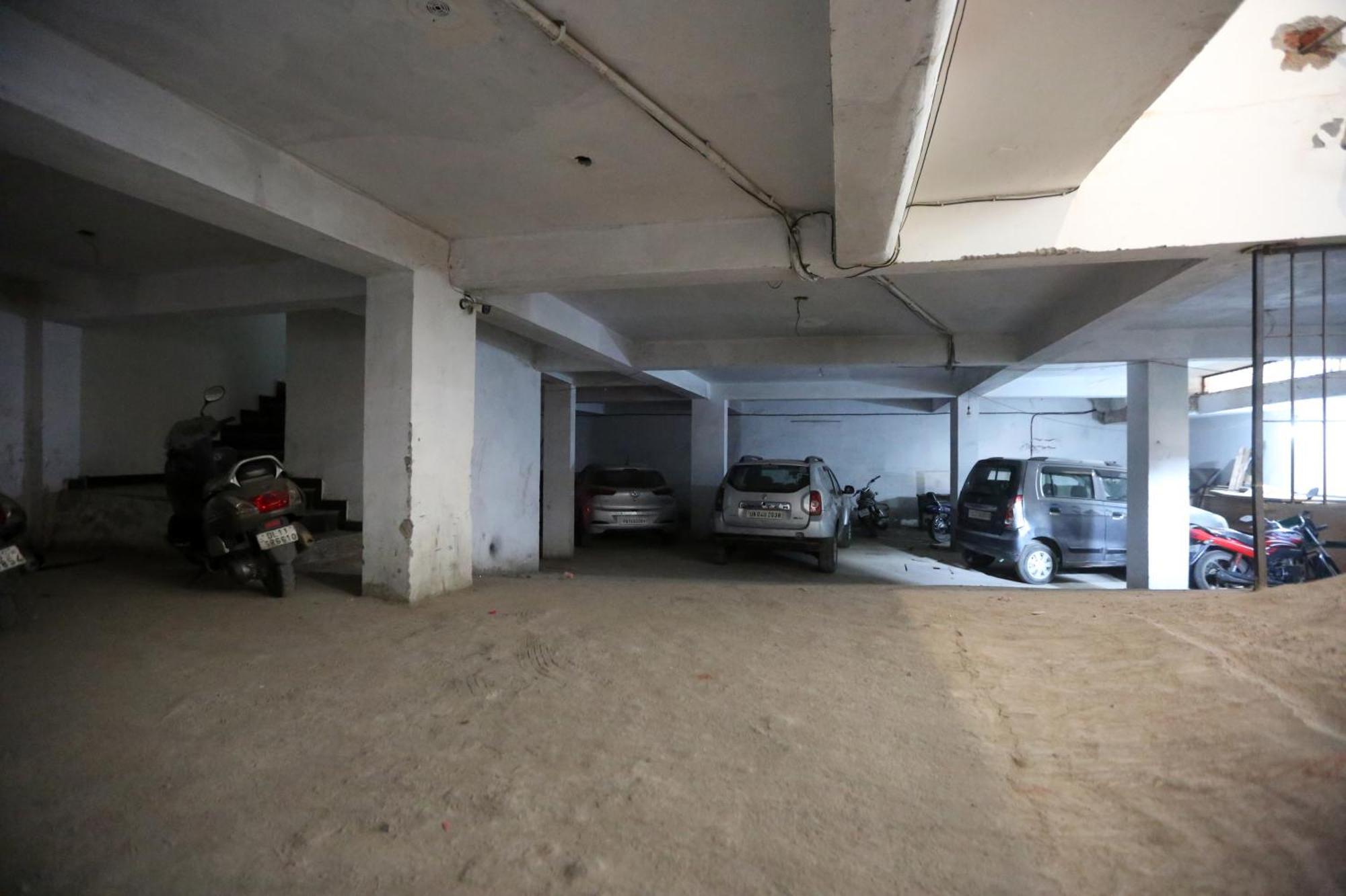 Hotel Square Plaza At Airport New Delhi Exteriör bild