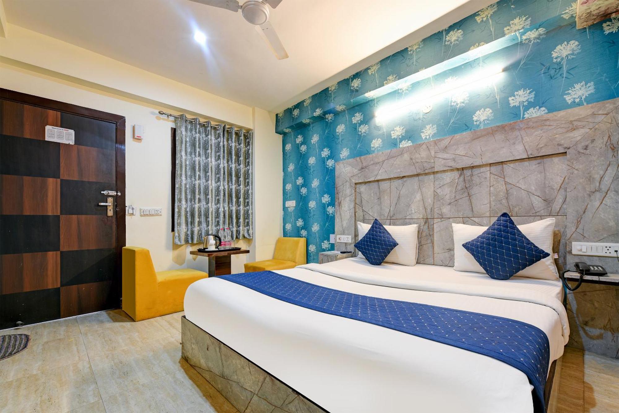 Hotel Square Plaza At Airport New Delhi Exteriör bild