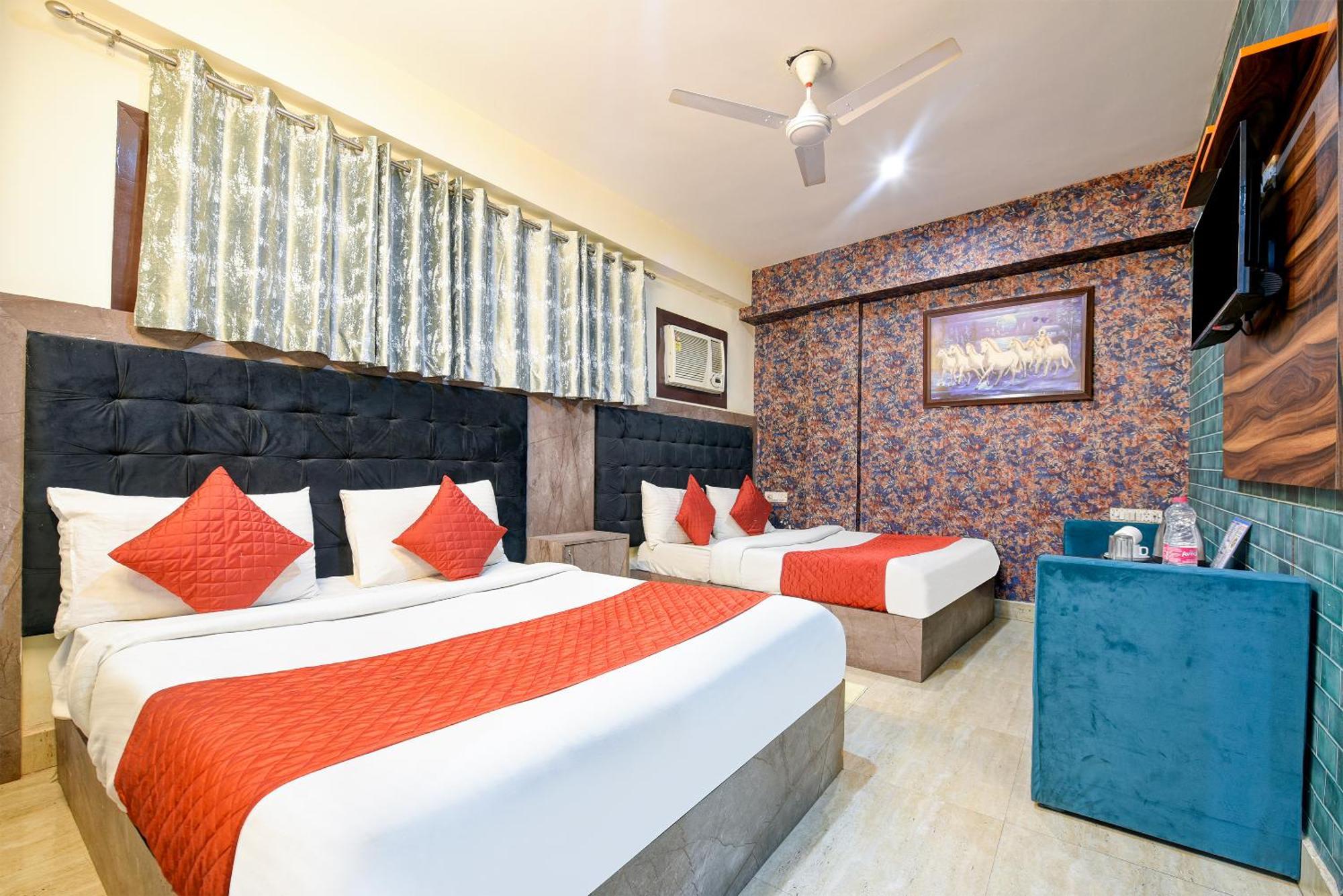 Hotel Square Plaza At Airport New Delhi Exteriör bild