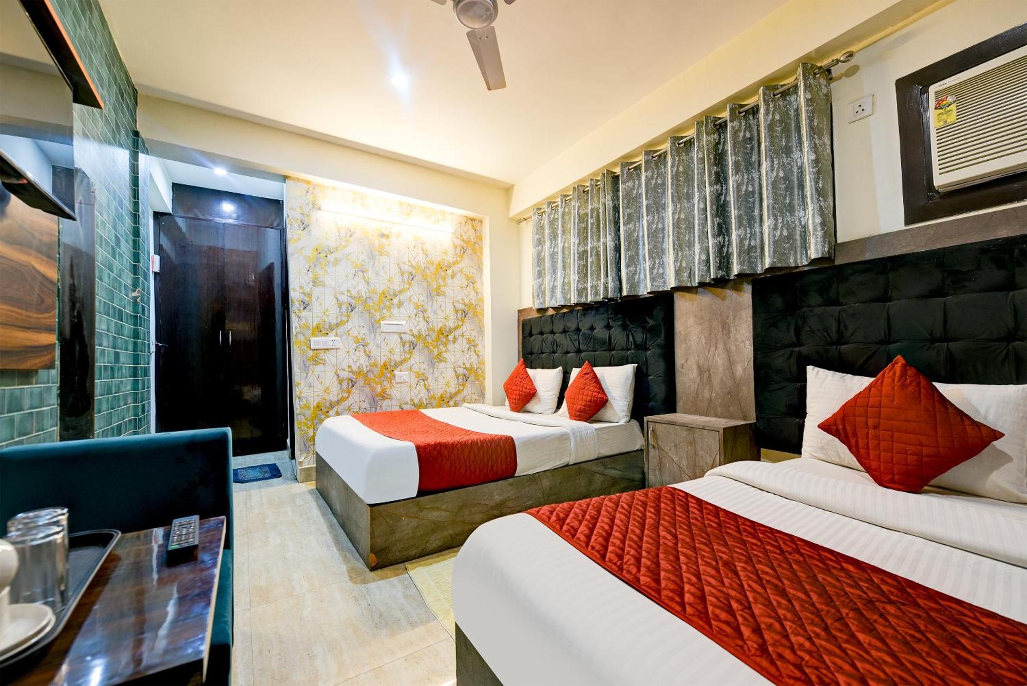 Hotel Square Plaza At Airport New Delhi Exteriör bild