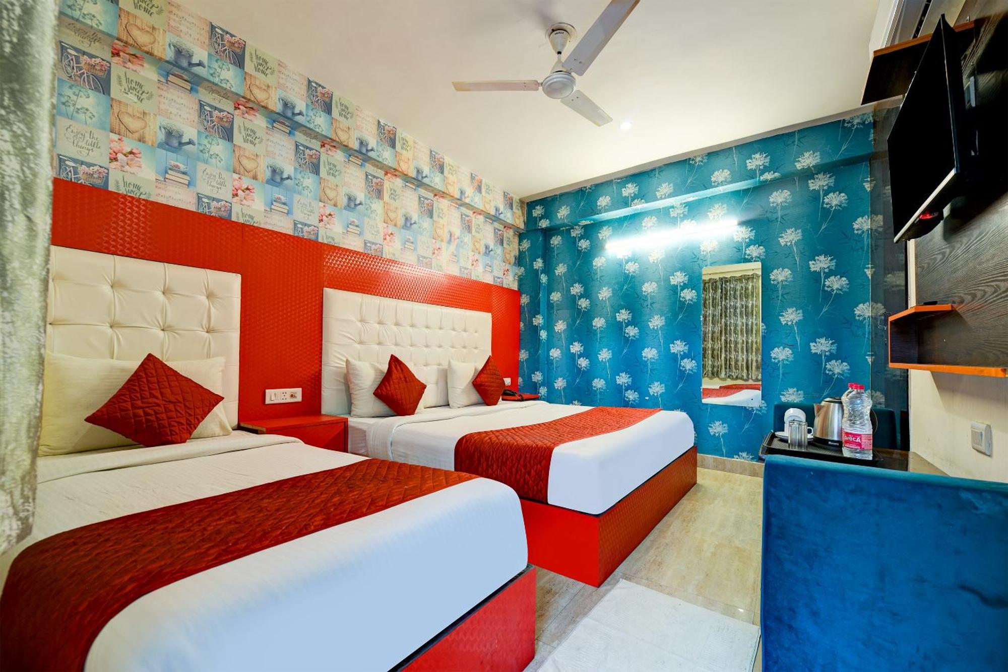 Hotel Square Plaza At Airport New Delhi Exteriör bild
