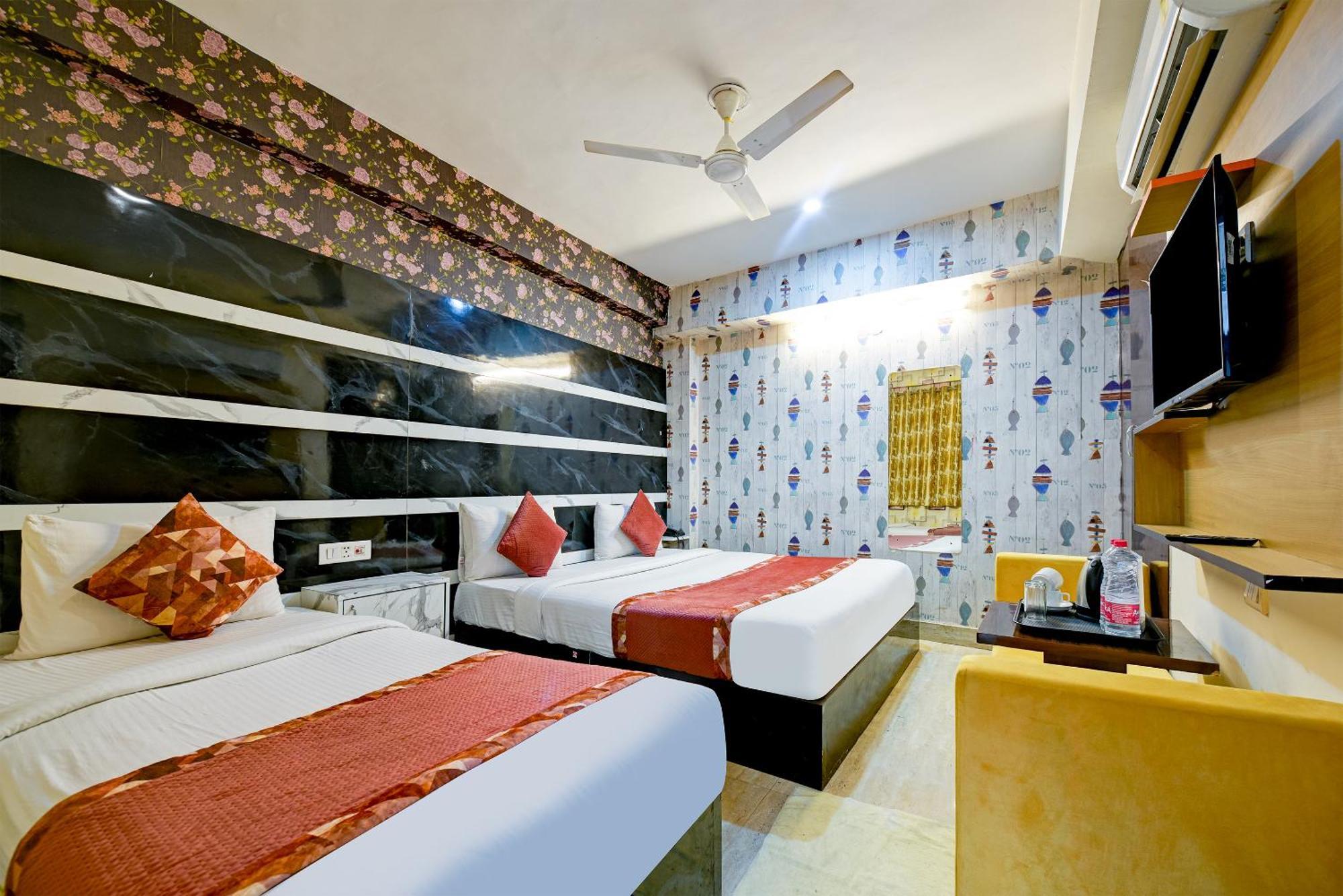 Hotel Square Plaza At Airport New Delhi Exteriör bild