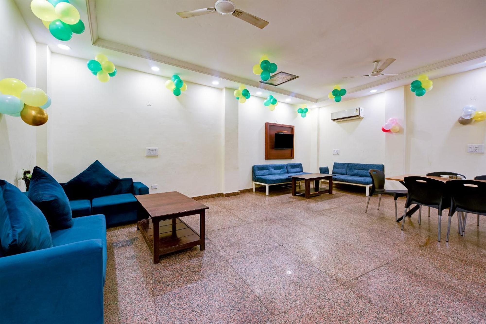 Hotel Square Plaza At Airport New Delhi Exteriör bild